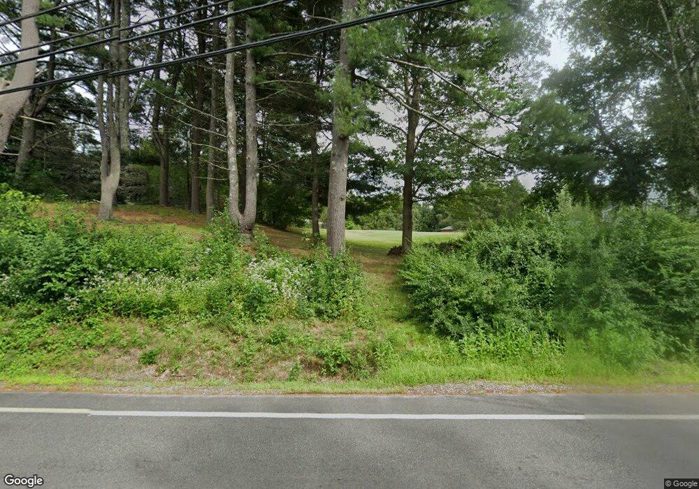 201 Emerson Ave, Hampstead, NH 03841 - photo 1