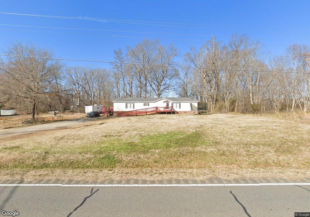 590 Barrett Rd, Clover, SC 29710 - photo 1