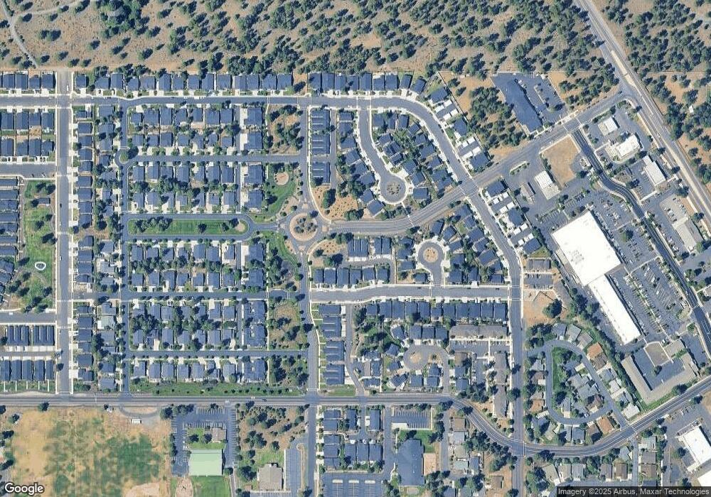 1295 W Rail Way, Sisters, OR 97759 - photo 1