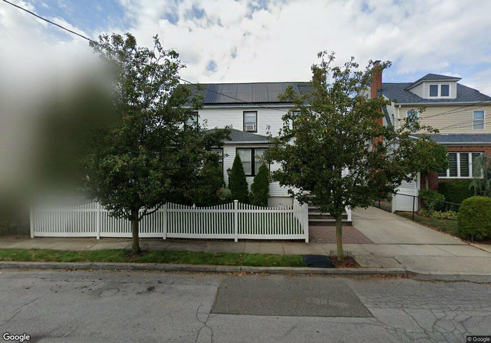 4 Gibson Blvd, Valley Stream, NY 11581 - photo 1