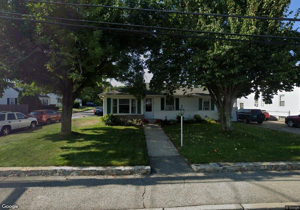 92 Fletcher Ave, Cranston, RI 02920 - photo 1