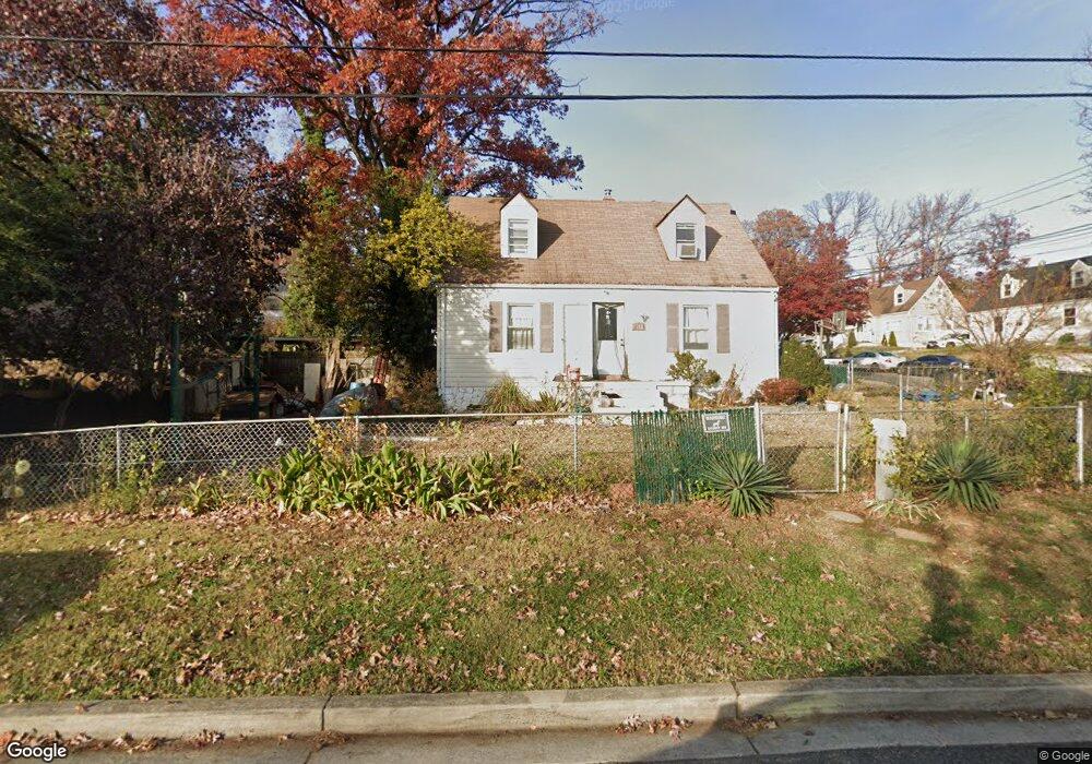 5444 Taylor St, Bladensburg, MD 20710 - photo 1