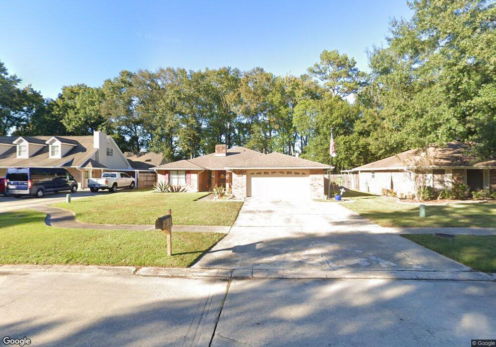 1302 Constitution Dr, Slidell, LA 70458 - photo 1