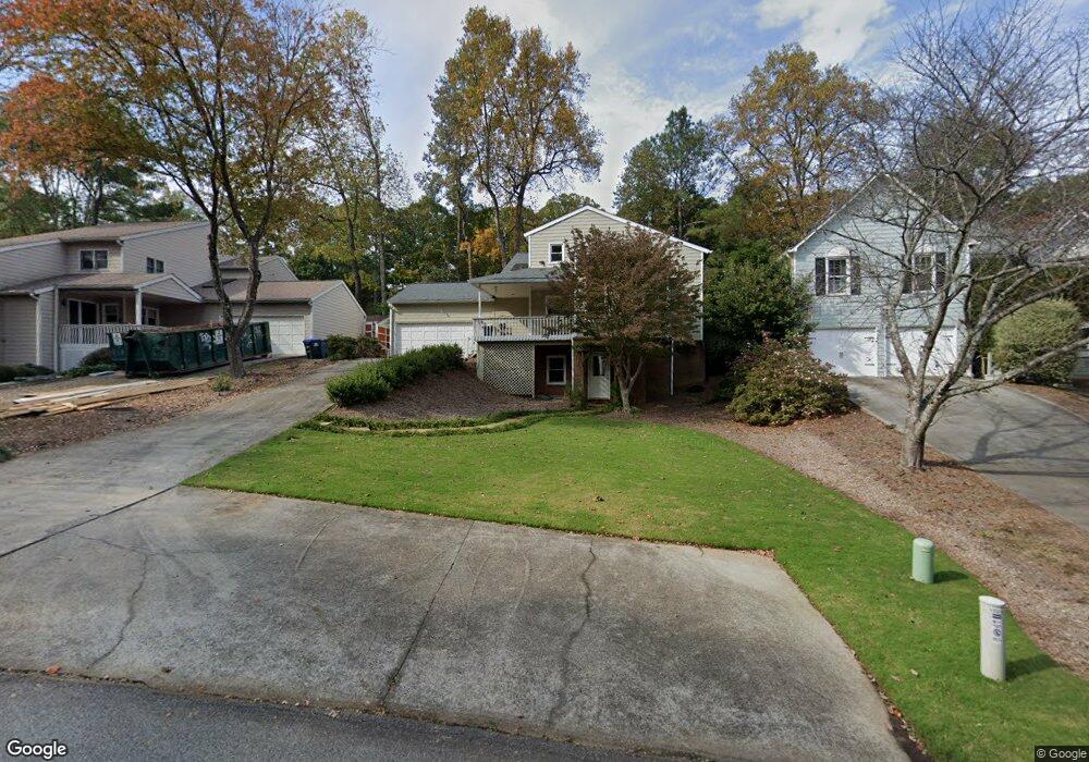 10240 Kinross Rd, Roswell, GA 30076 - photo 1