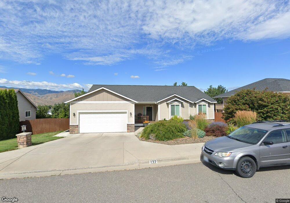 132 S Meadowbrook Ln, East Wenatchee, WA 98802 - photo 1