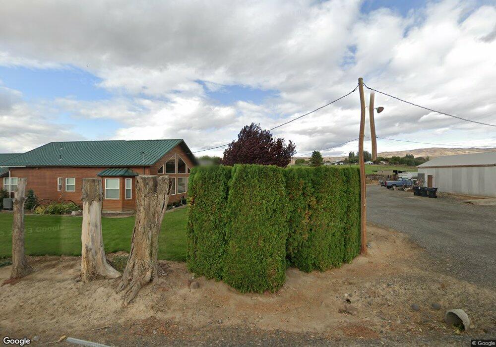 781 Deeringhoff Rd, Moxee, WA 98936 - photo 1