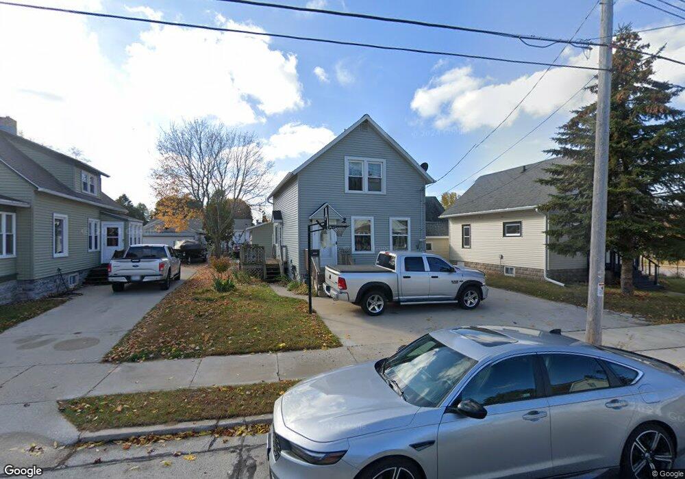 2315 16th St, Two Rivers, WI 54241 - photo 1