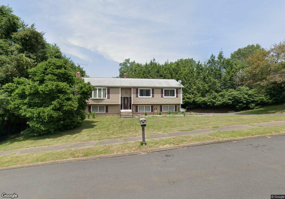 55 Brook Hill Rd, Hamden, CT 06514 - photo 1