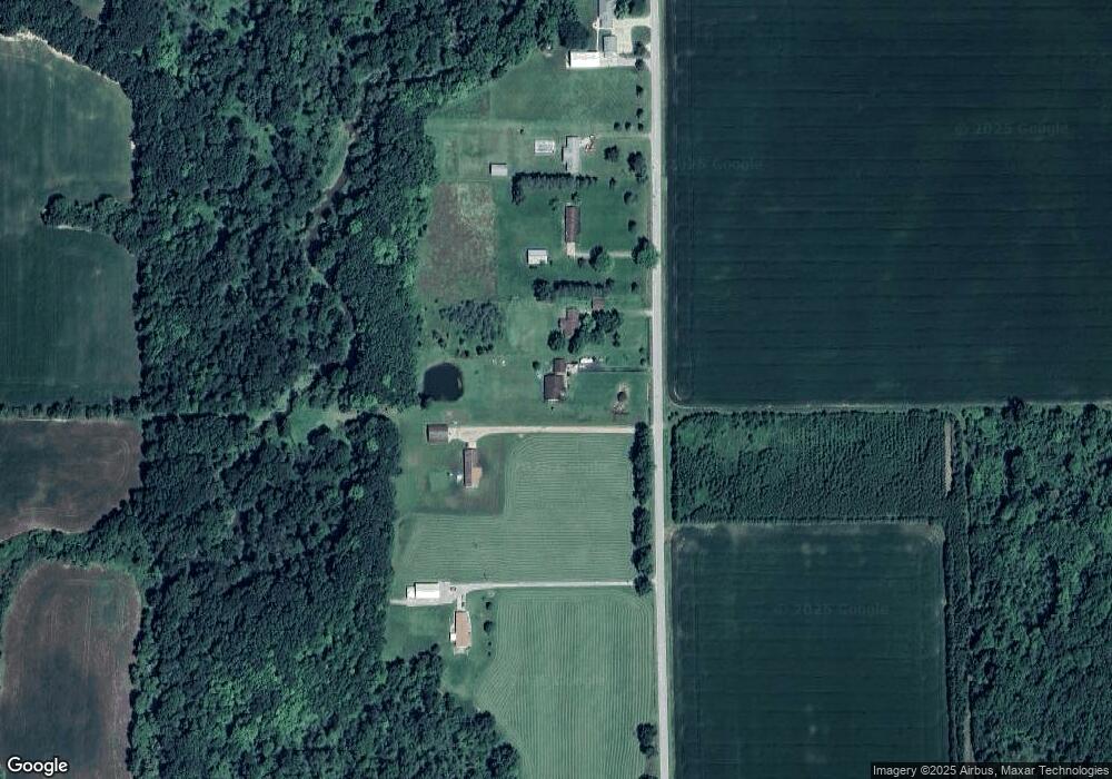 5629 N New Lothrop Rd, Corunna, MI 48817 - photo 1