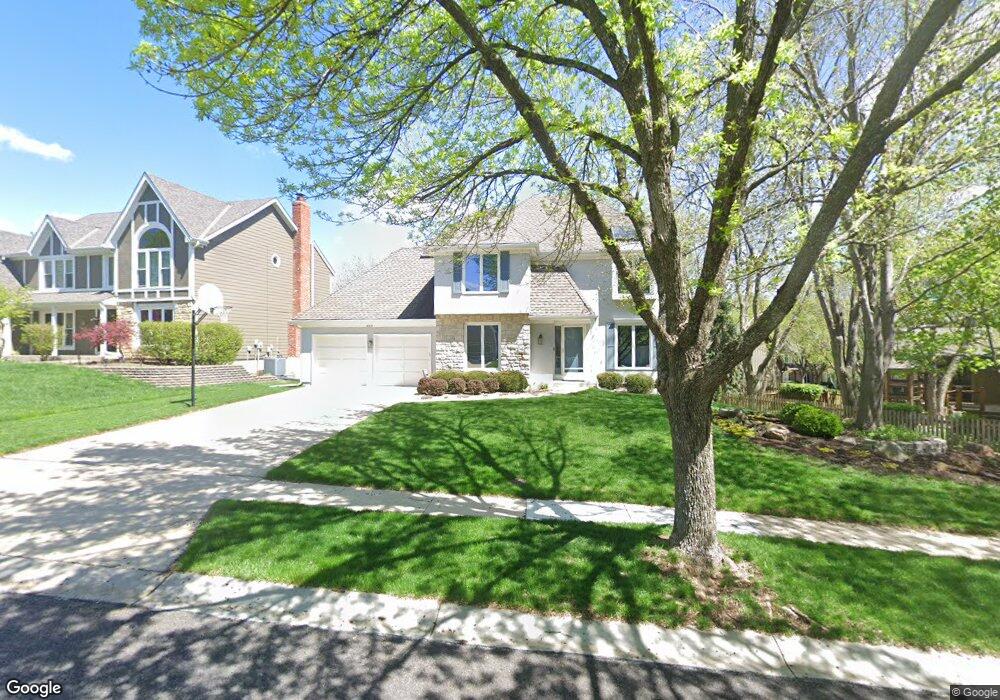 8213 Constance St, Lenexa, KS 66215 - photo 1