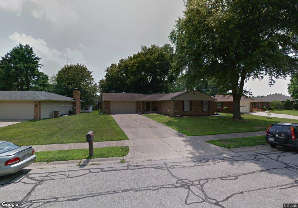 3348 Flintwood Dr, Columbus, IN 47203 - photo 1