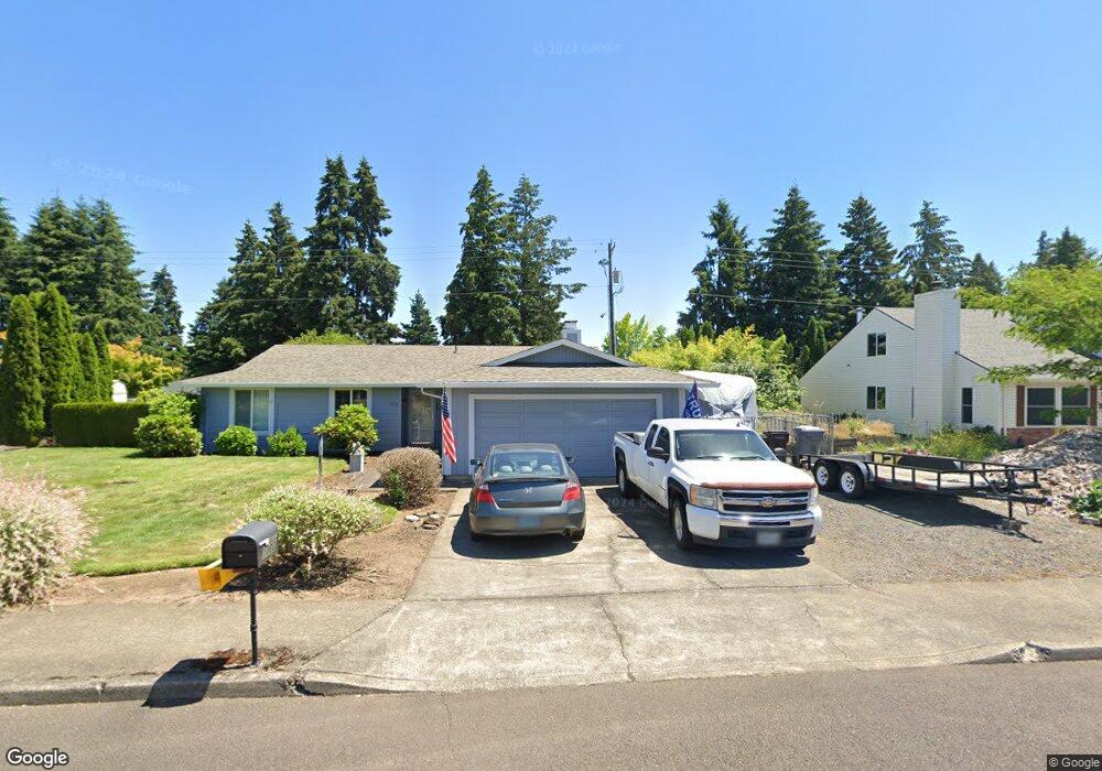 1002 S Ivy Ct, Canby, OR 97013 - photo 1