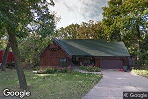 102 Waterbury Rd, Newton, IA 50208