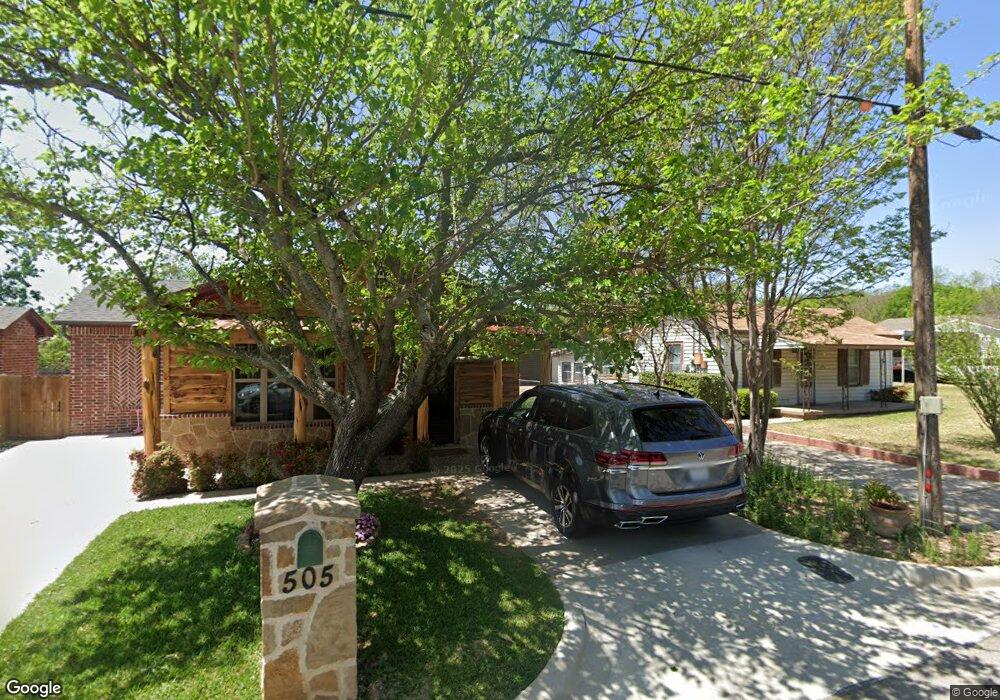 319 Front St, Weatherford, TX 76086 - photo 1