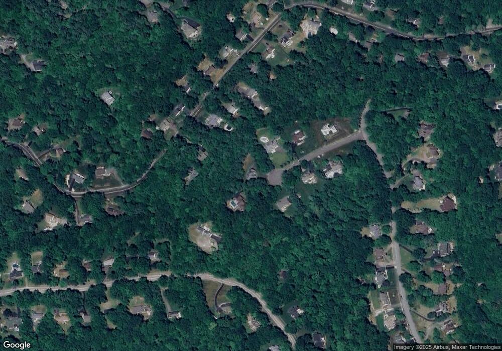 49 Pinemeadow Dr, Glastonbury, CT 06033 - photo 1