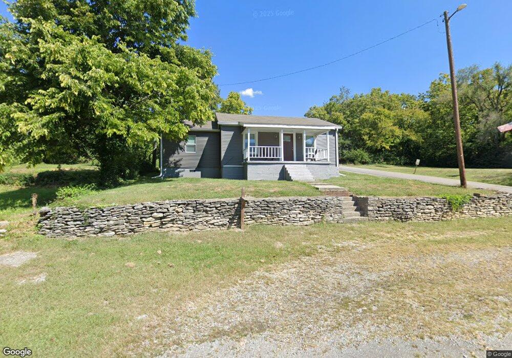 100 Keene Troy Pike, Versailles, KY 40383 - photo 1