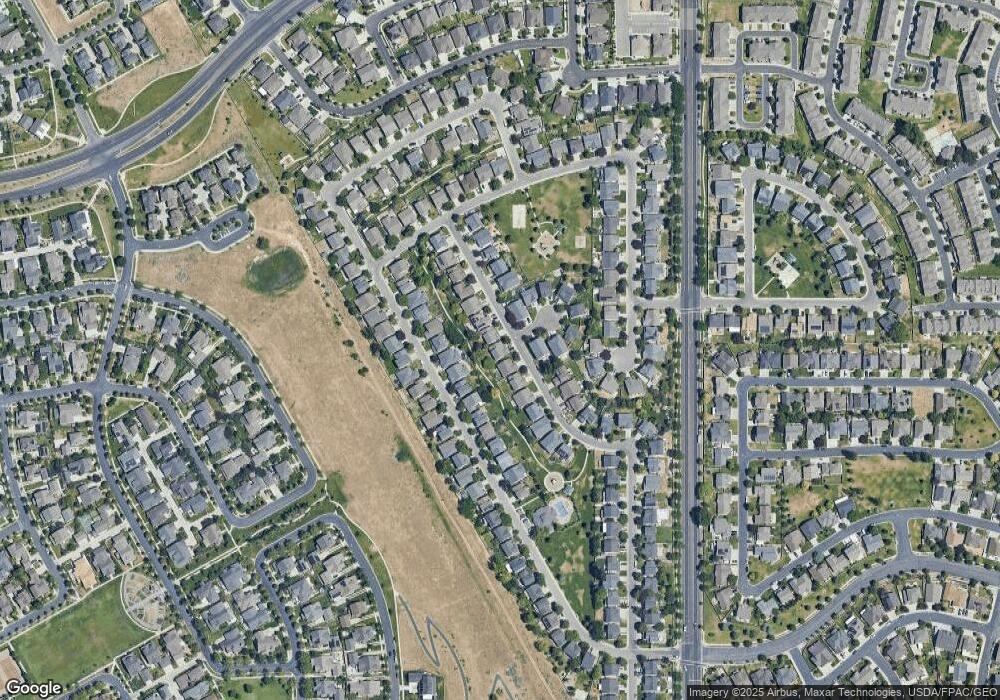 10702 Pine Shadow Rd, South Jordan, UT 84095 - photo 1