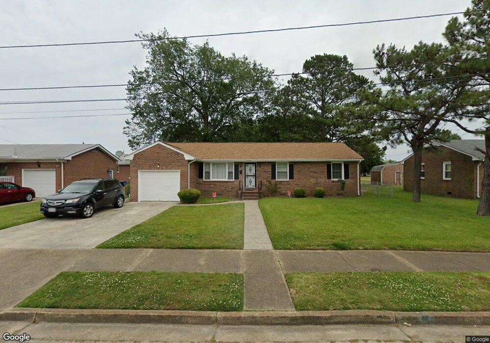 2105 Green St, Portsmouth, VA 23704 - photo 1