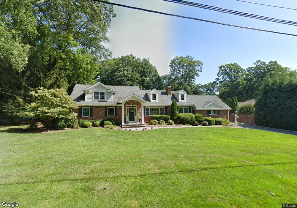 543 Lee Ct, Wyckoff, NJ 07481 - photo 1