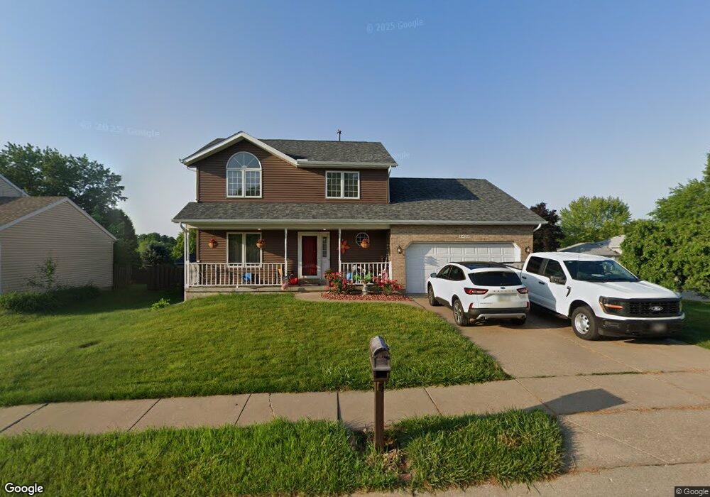 1431 W 49th St, Davenport, IA 52806 - photo 1