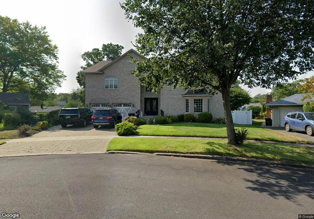 241 Beech Ct, River Edge, NJ 07661 - photo 1