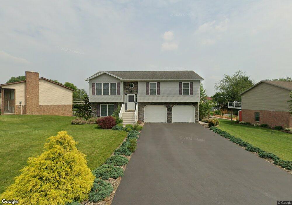 342 Cosell Dr, Chambersburg, PA 17201 - photo 1