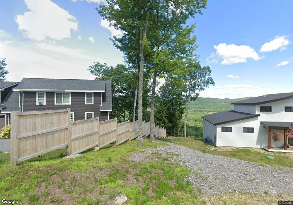 76 Ski Lift Ln, Plymouth, NH 03264 - photo 1