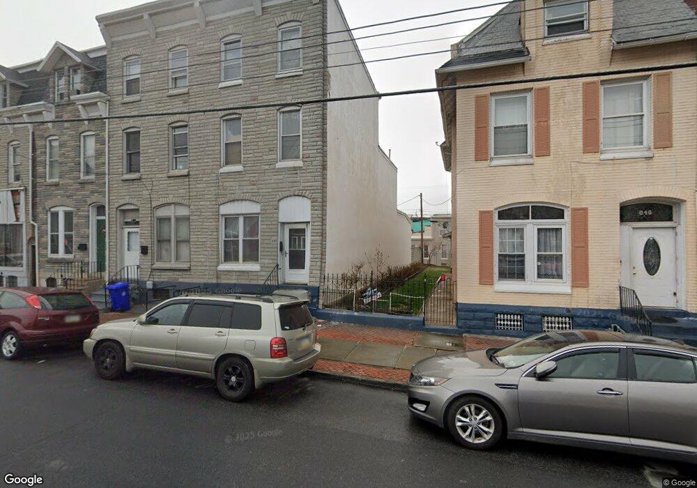 842 N 10th St, Reading, PA 19604 - photo 1