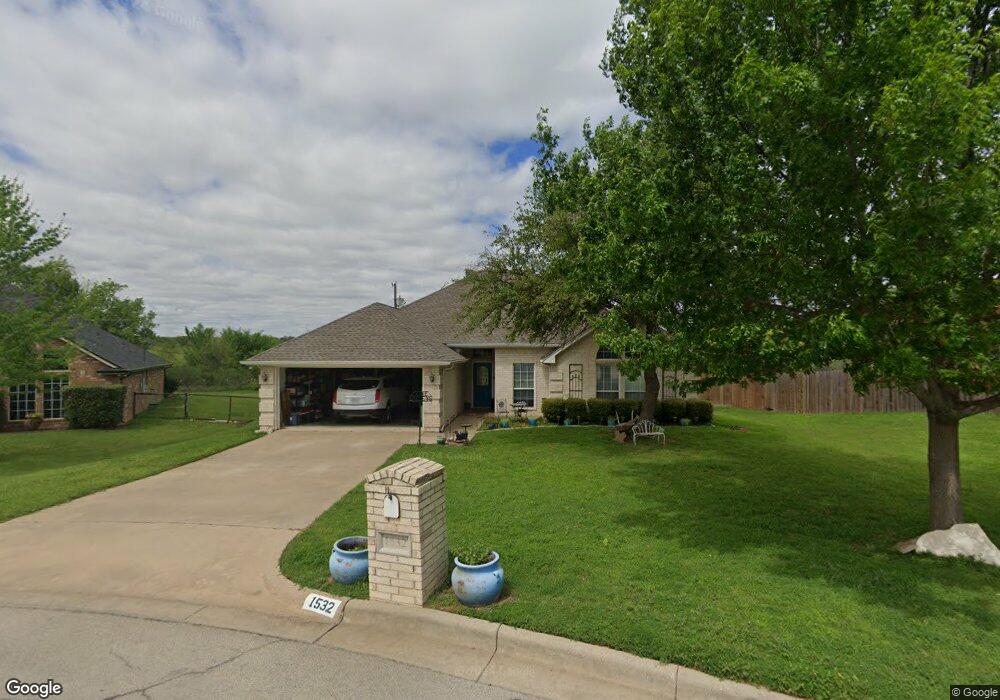 1532 Oak Tree Cir, Weatherford, TX 76086 - photo 1