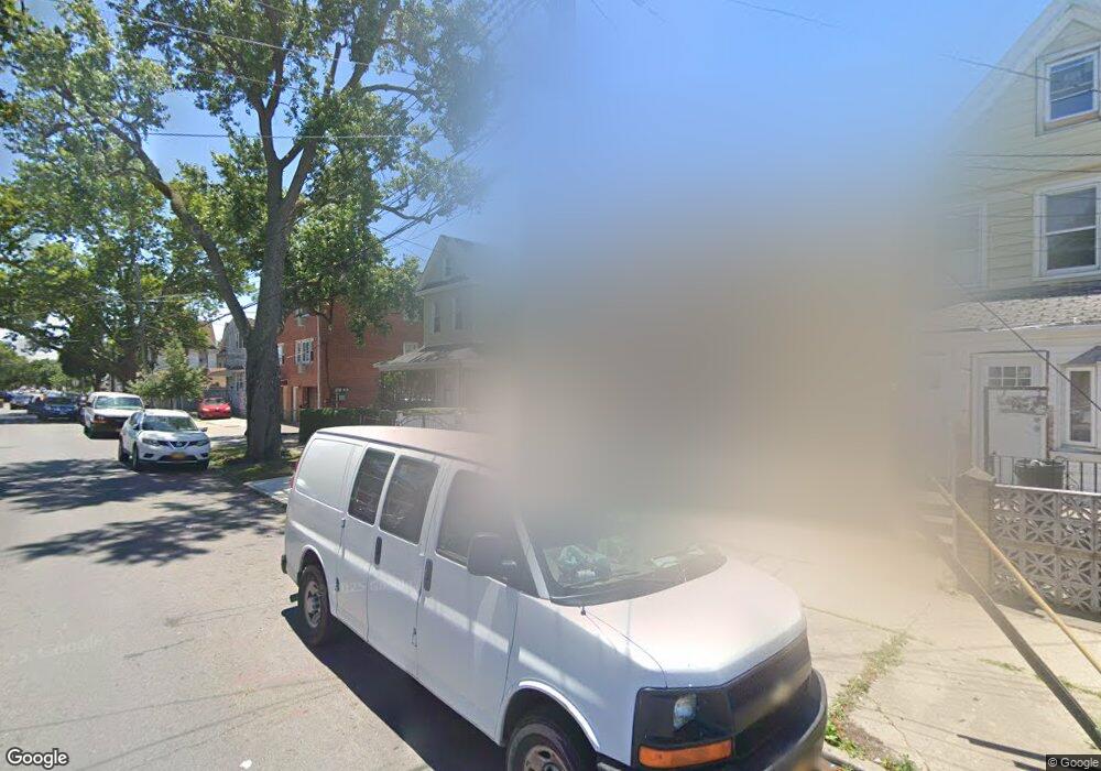 9418 108th St, South Richmond Hill, NY 11419 - photo 1