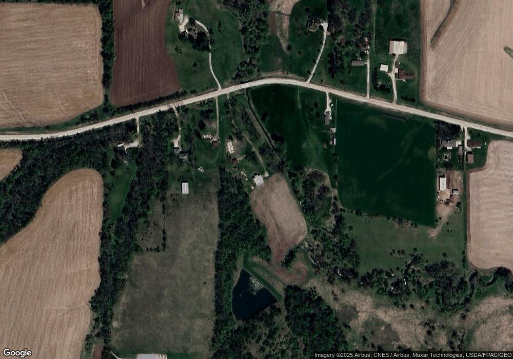 4195 S 9th Ave E, Newton, IA 50208 - photo 1