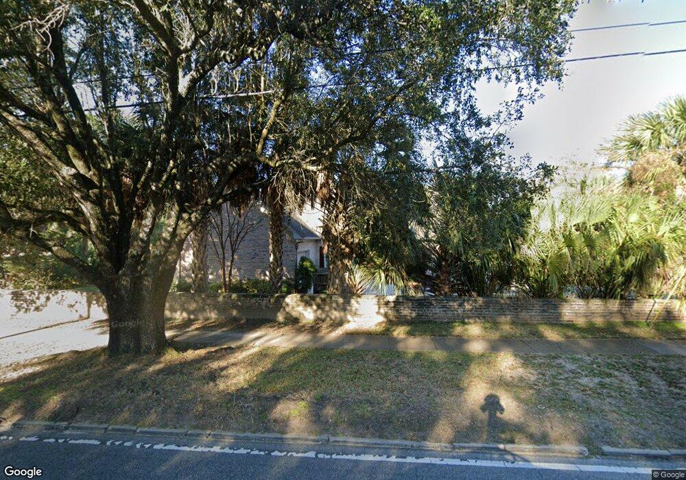 2208 Spring Hill Ave, Mobile, AL 36607 - photo 1