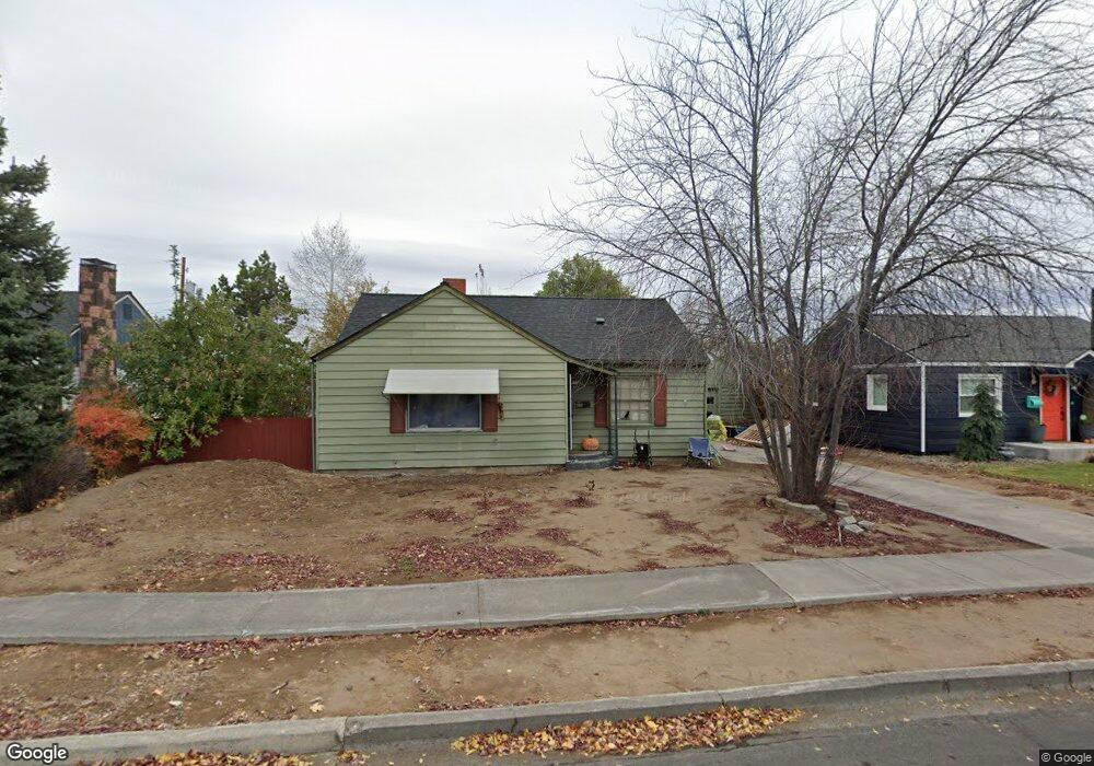 534 NW 8th St, Redmond, OR 97756 - photo 1