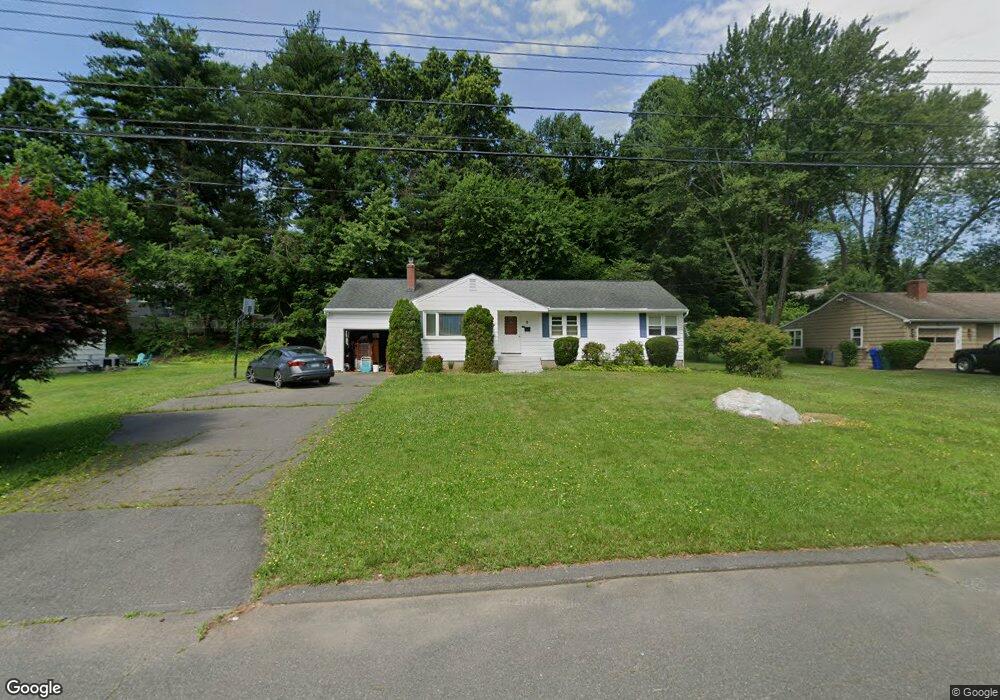 8 Stillman Rd, Bloomfield, CT 06002 - photo 1