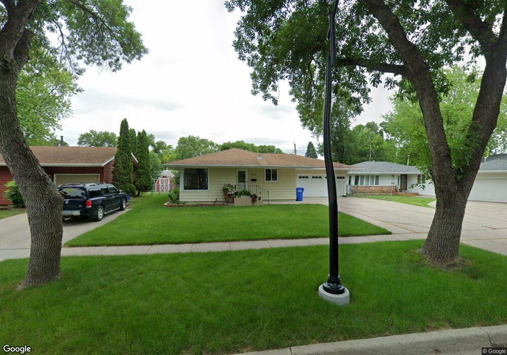 2922 3rd St N, Fargo, ND 58102 - photo 1