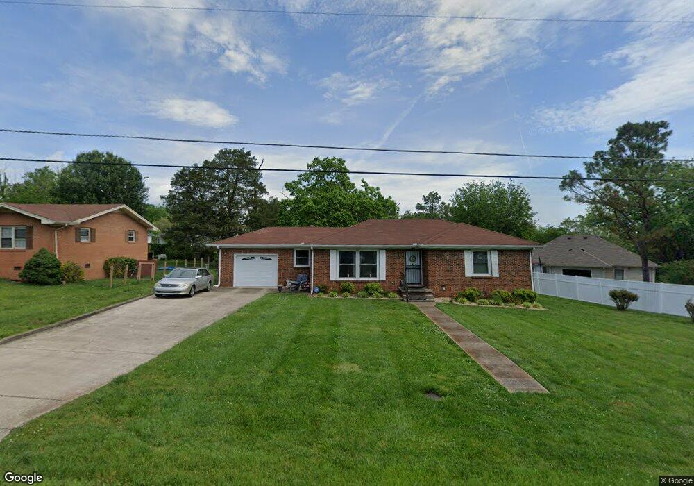 207 Midland St, Shelbyville, TN 37160 - photo 1