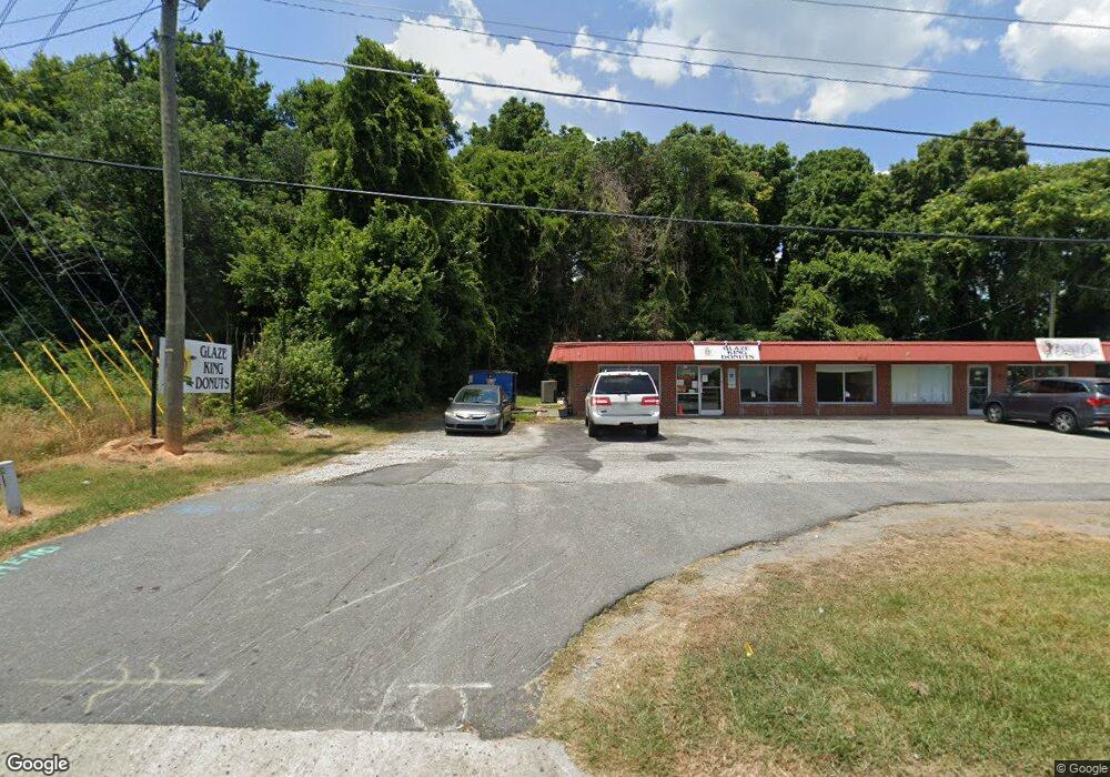 1058 Albemarle Rd, Asheboro, NC 27205 - photo 1