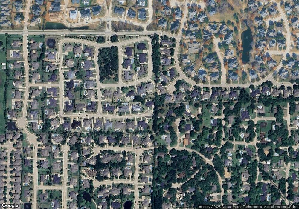 700 Lyndsey Way, Colleyville, TX 76034 - photo 1