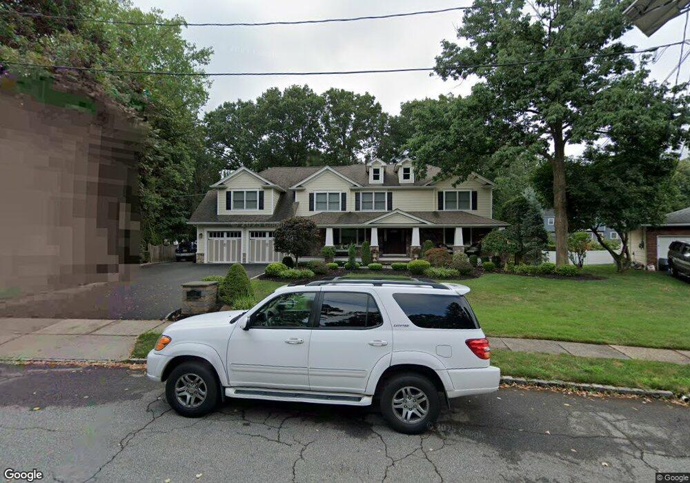 102 Amelia Dr, Clark, NJ 07066 - photo 1