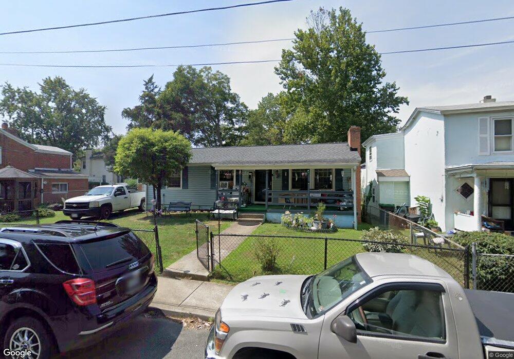 607 11th St NW, Charlottesville, VA 22903 - photo 1