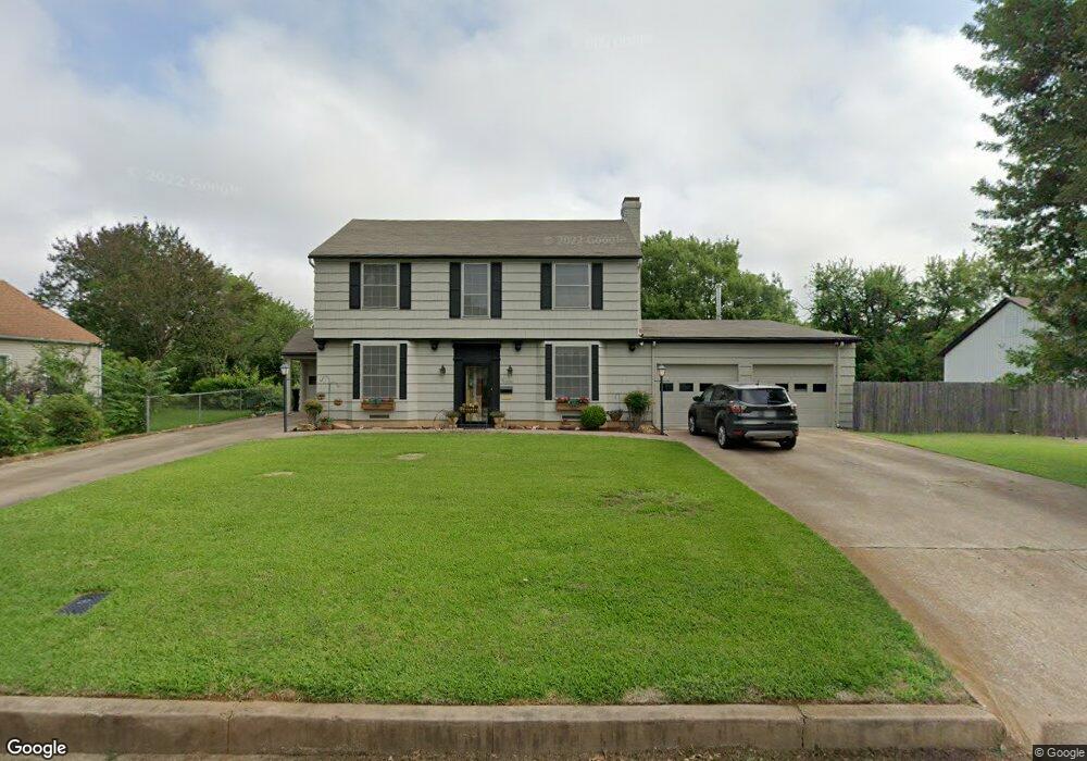 1331 W Walker St, Denison, TX 75020 - photo 1