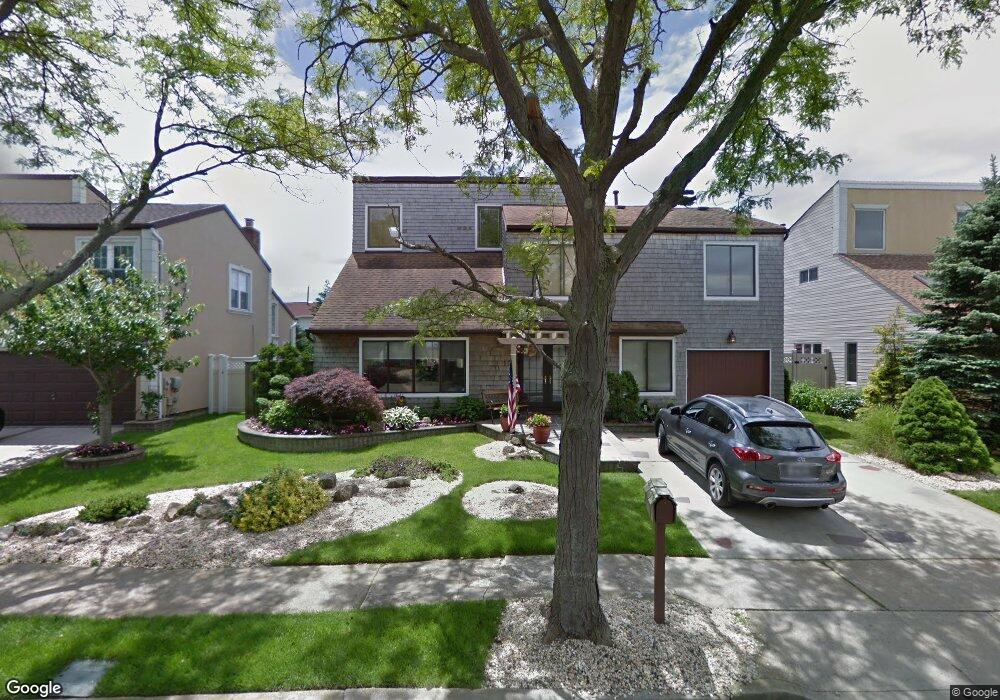 244 Scott Dr, Atlantic Beach, NY 11509 - photo 1