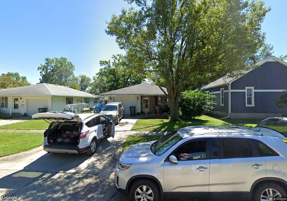 303 E Ensey St unit 2, Tuscola, IL 61953 - photo 1