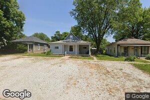 464 N 4th St, Tecumseh, NE 68450