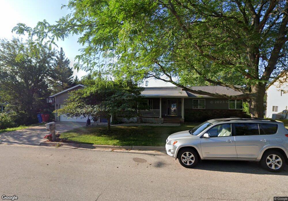 1401 Skyline Dr, Winona, MN 55987 - photo 1