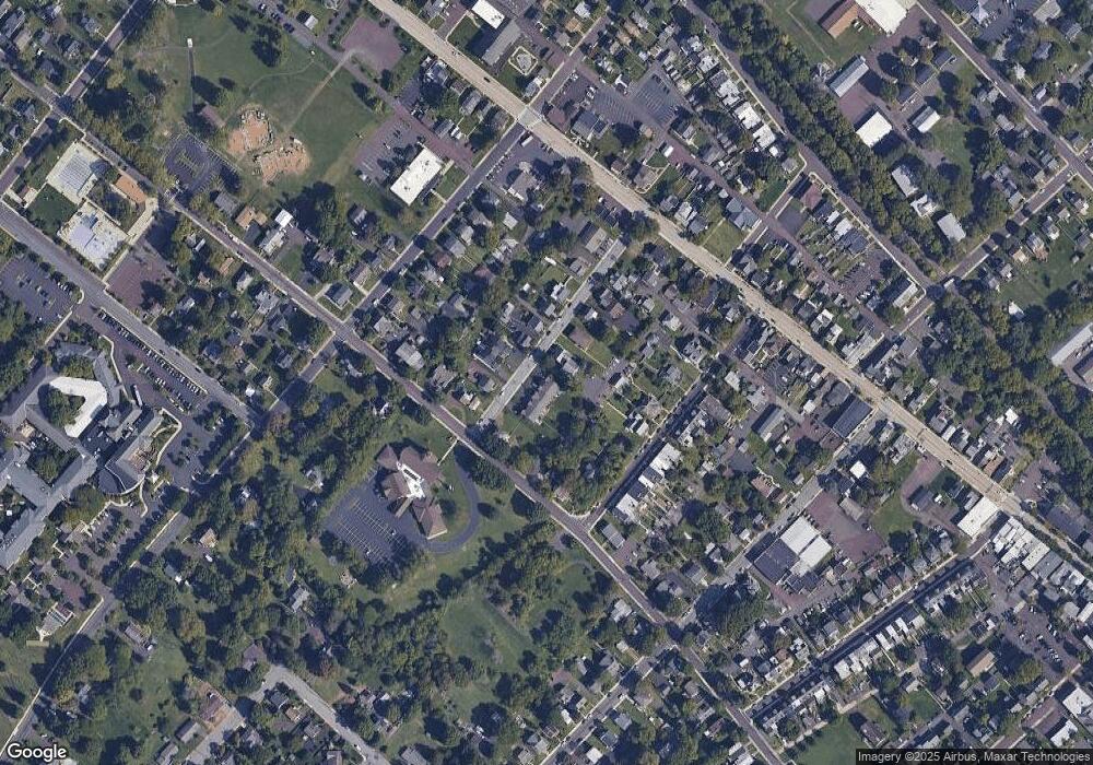 40 W Walnut St, Souderton, PA 18964 - photo 1