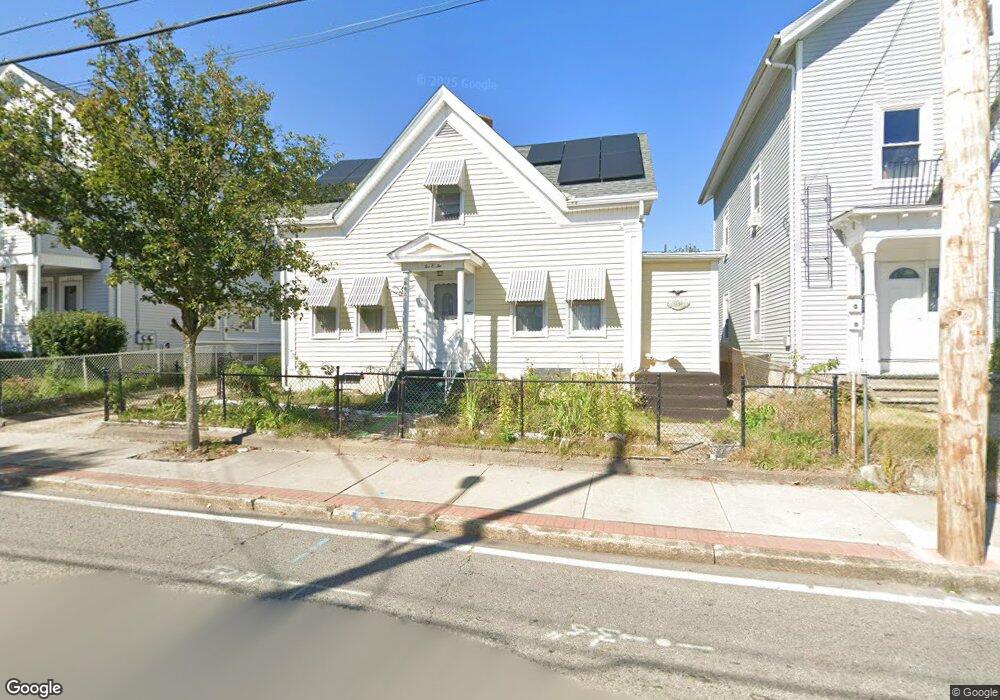282 Division St, Pawtucket, RI 02860 - photo 1