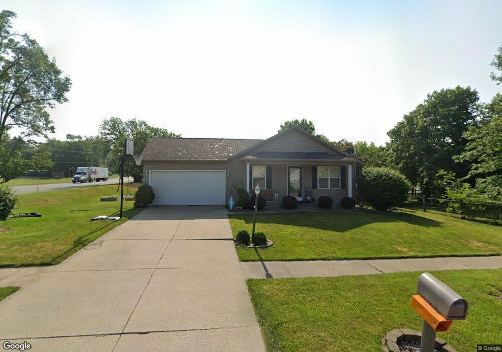 53780 W Pointe Blvd, South Bend, IN 46628 - photo 1