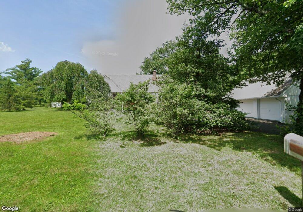 5915 Worthington Rd, Doylestown, PA 18902 - photo 1