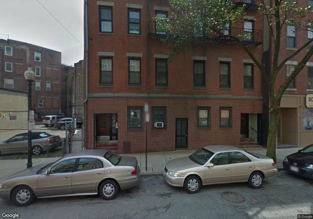 471 Hanover St unit 6, Boston, MA 02113 - photo 1